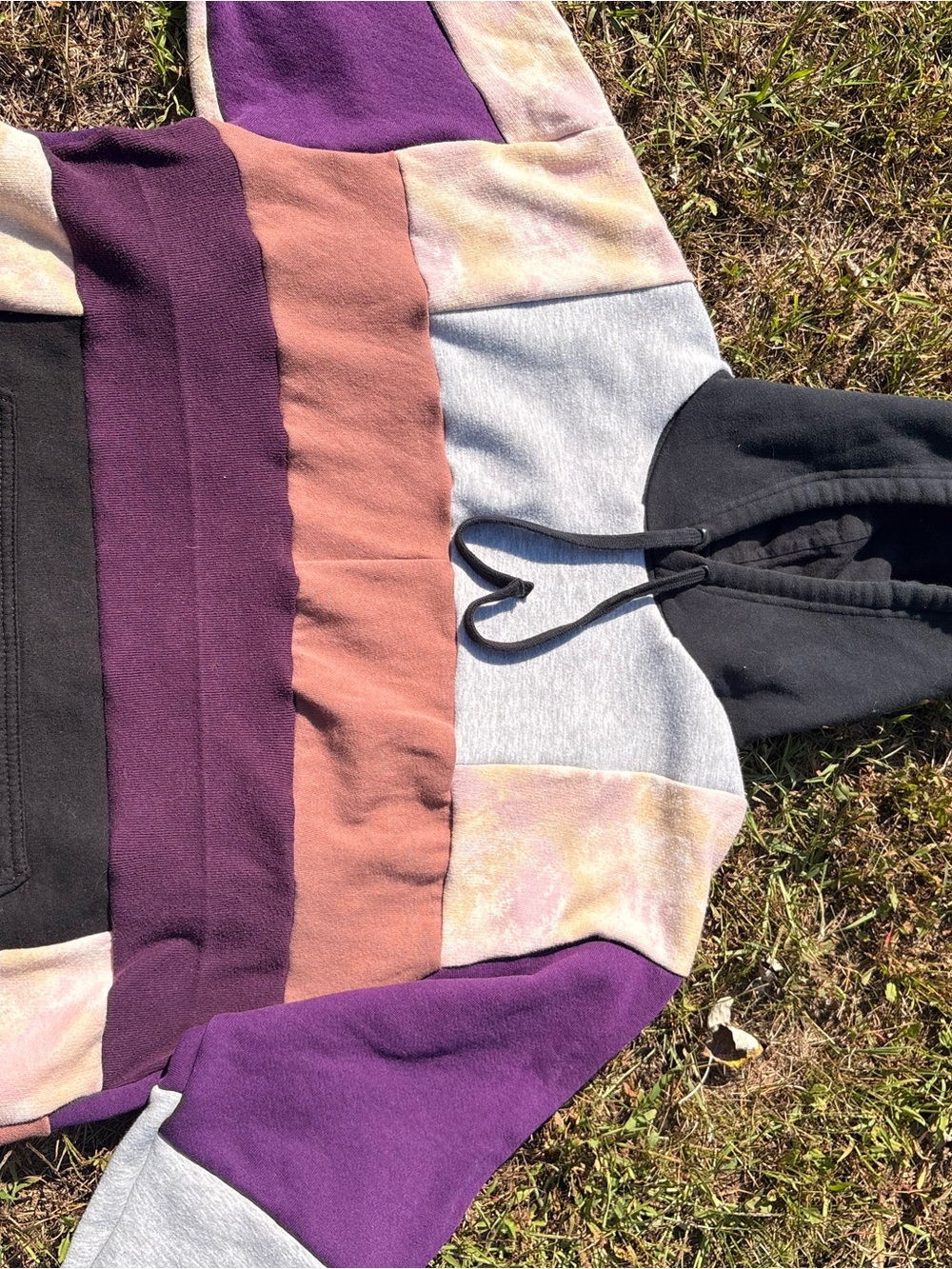 Upcycled Sublime patchwork hoodie - Picture 10 of 10